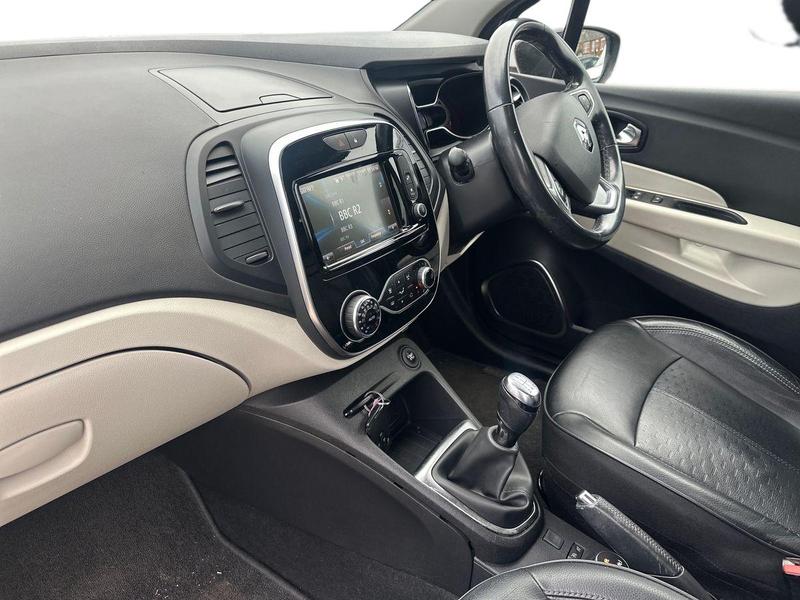 Used Renault Captur 2018 for sale - 78095103: Photo 14