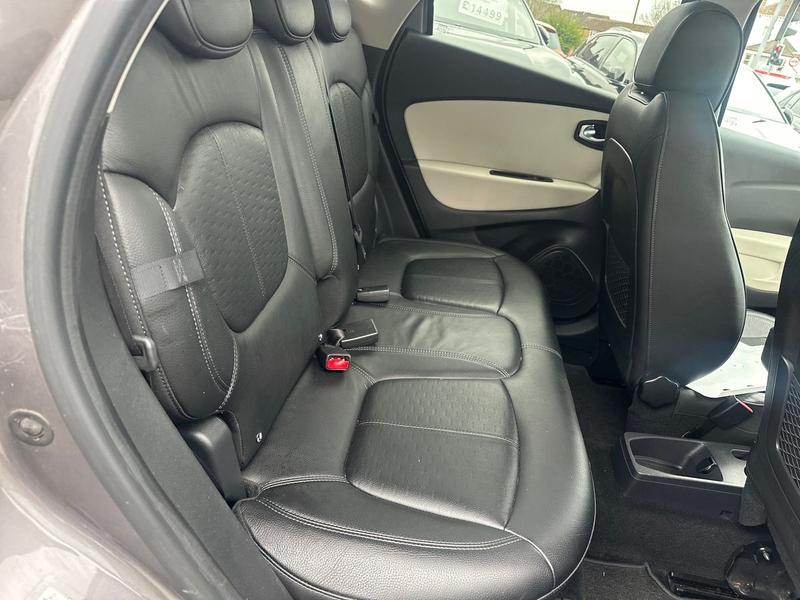 Used Renault Captur 2018 for sale - 78095103: Photo 24