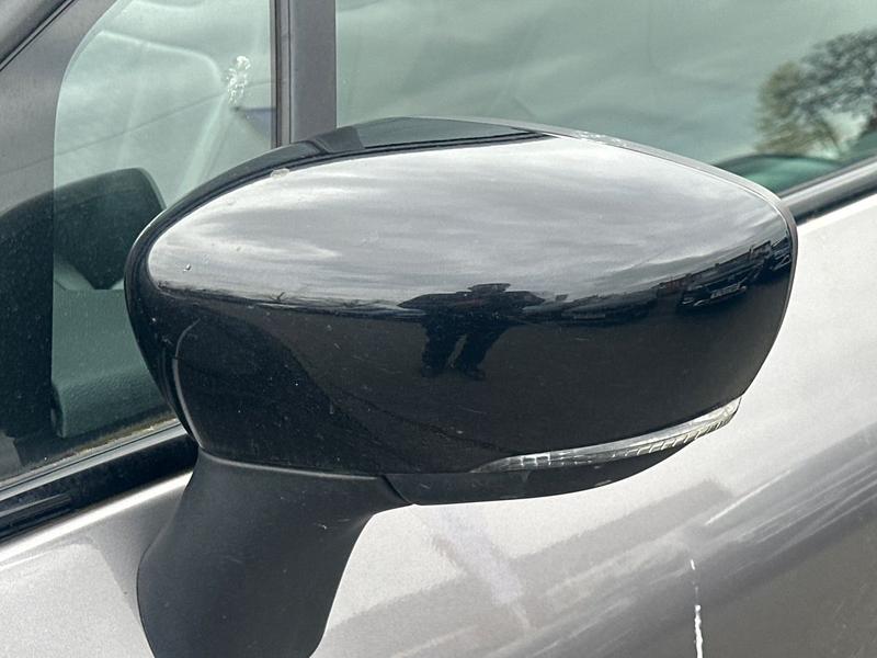 Used Renault Captur 2018 for sale - 78095103: Photo 29