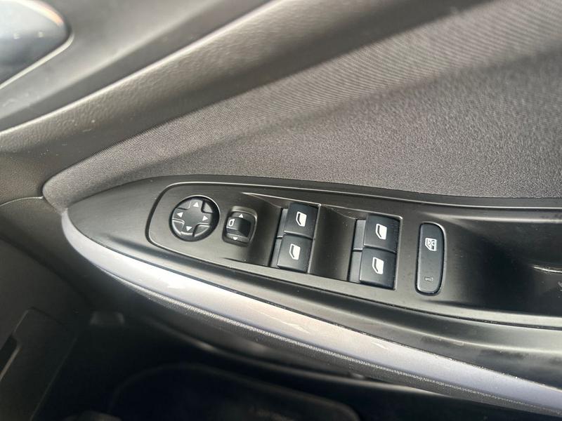Used Vauxhall Grandland X 2019 for sale - 77910607: Photo 17