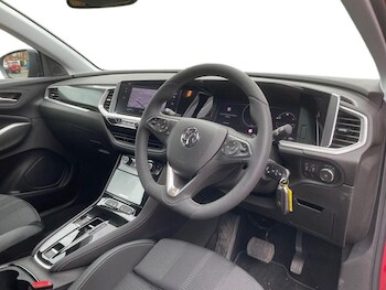 Used Vauxhall Grandland 2024 for sale - 78443046: Photo