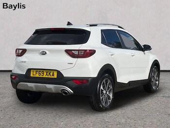 Used Kia Stonic 2019 for sale - 78767841: Photo