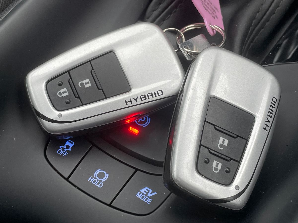 Used Toyota C-HR 2023 for sale - 77164225: Photo 31