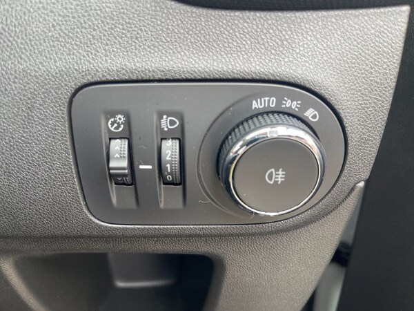 Used Vauxhall Crossland 2023 for sale - 75466169: Photo 29