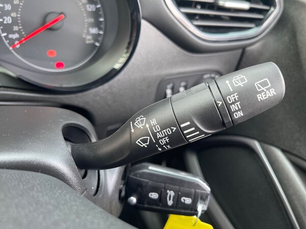 Used Vauxhall Crossland 2023 for sale - 75466169: Photo 30
