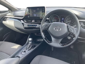 Used Toyota C-HR 2023 for sale - 75466139: Photo