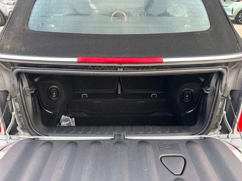 Used MINI Convertible 2016 for sale - 78206165: Photo 24