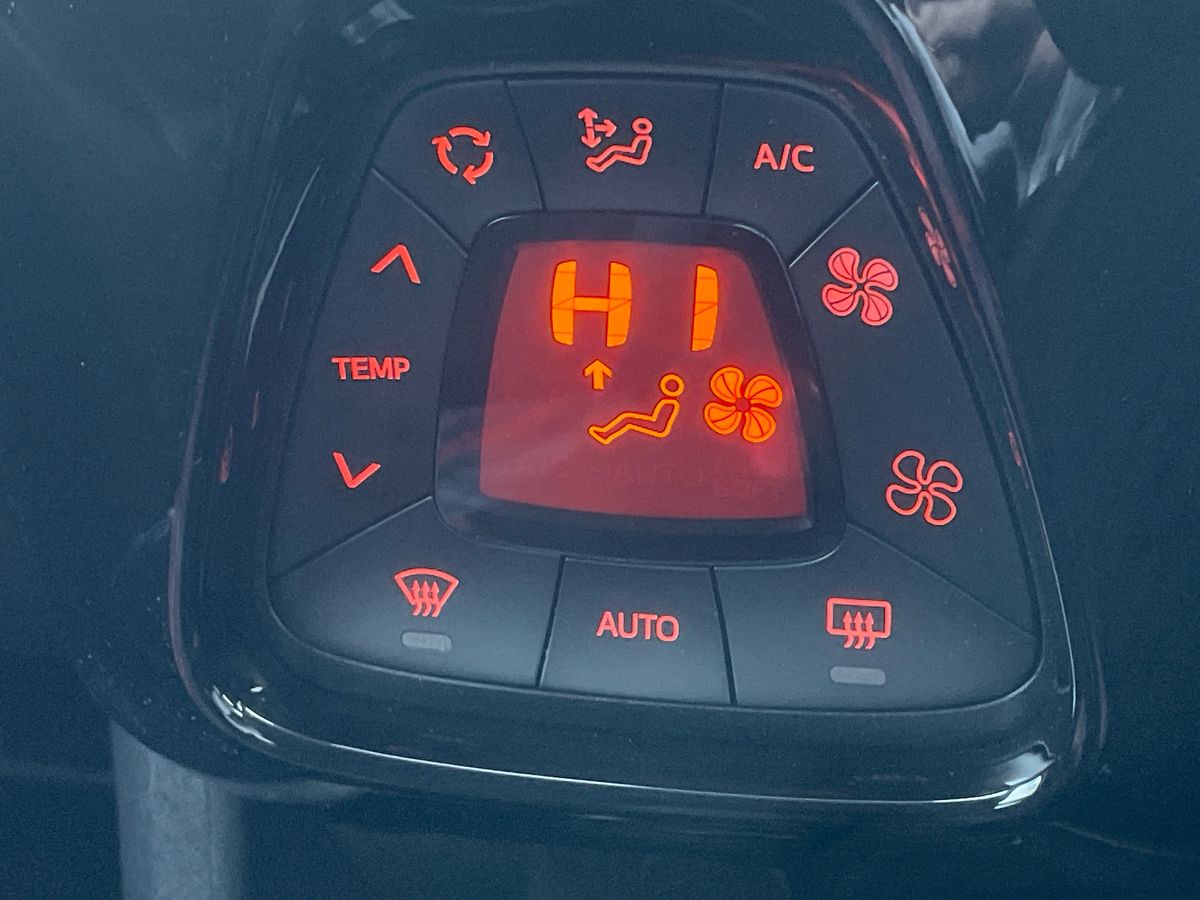 Used Peugeot 108 2020 for sale - 76539858: Photo 16