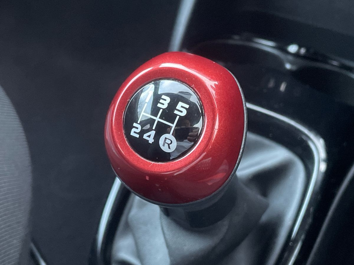 Used Peugeot 108 2020 for sale - 76539858: Photo 37