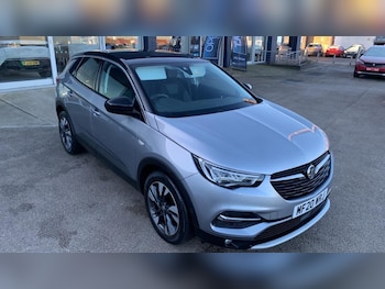 Vauxhall - Grandland X
