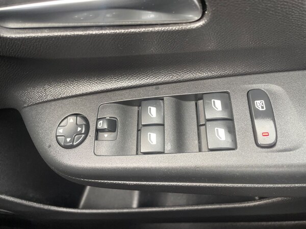 Used Vauxhall Corsa 2023 for sale - 75465850: Photo 17