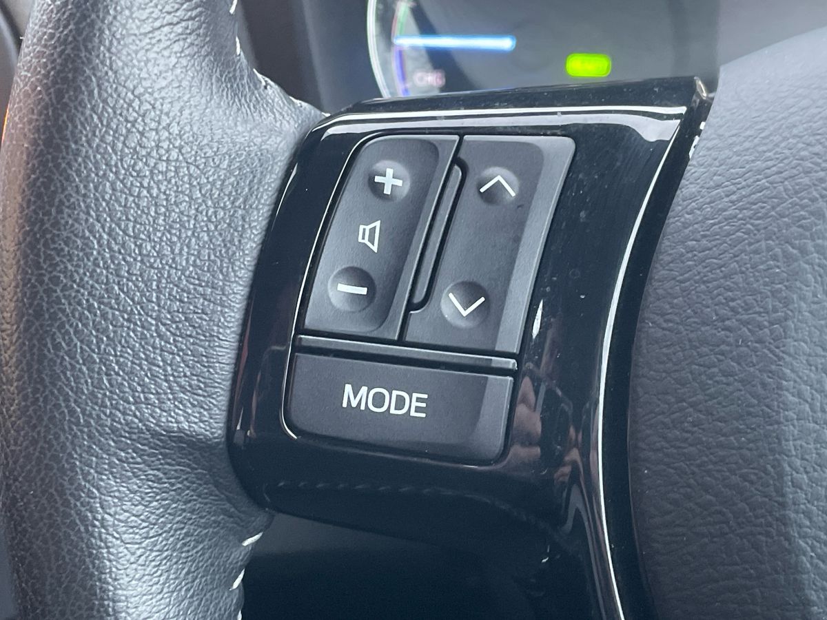 Used Toyota Yaris 2017 for sale - 76458827: Photo 22