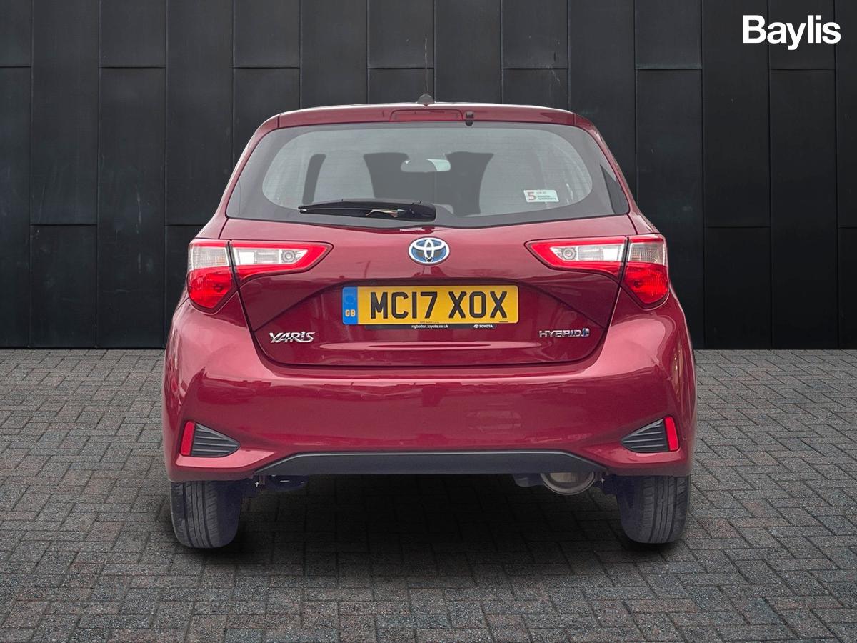 Used Toyota Yaris 2017 for sale - 76458827: Photo 6