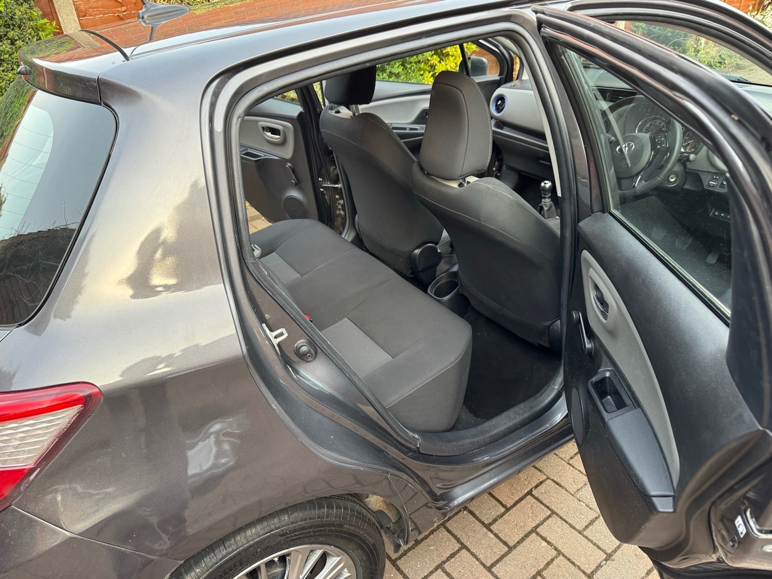 Used Toyota Yaris 2018 for sale - 77743500: Photo 13