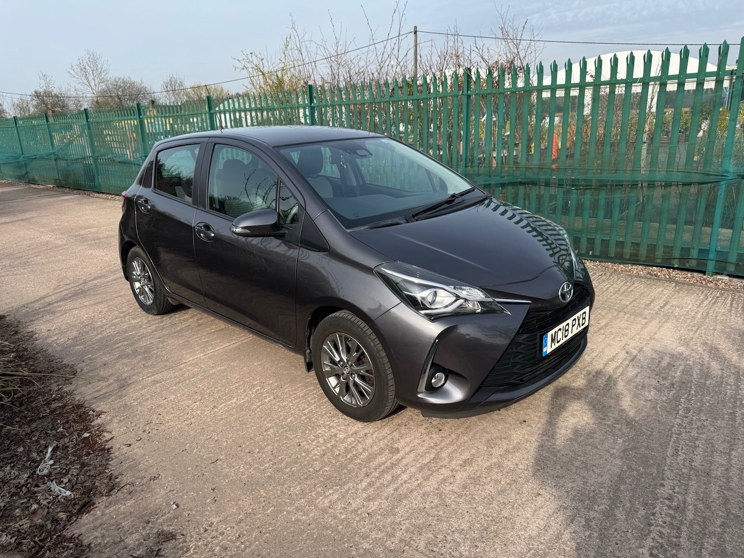 Used Toyota Yaris 2018 for sale - 77743500: Photo 17
