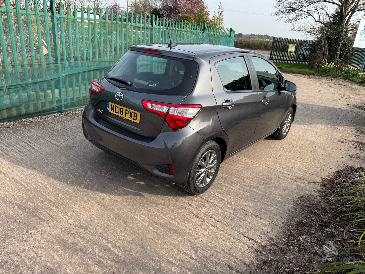 Used Toyota Yaris 2018 for sale - 77743500: Photo 22