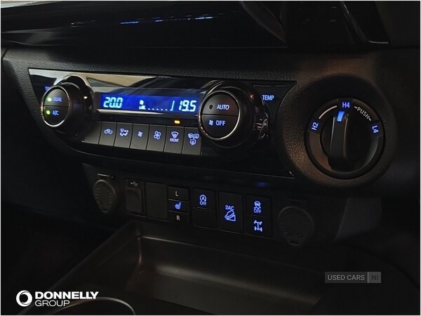 Used Toyota Hilux 2022 for sale - 76315379: Photo 32