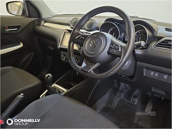 Used Suzuki Swift 2023 for sale - 79699269: Photo