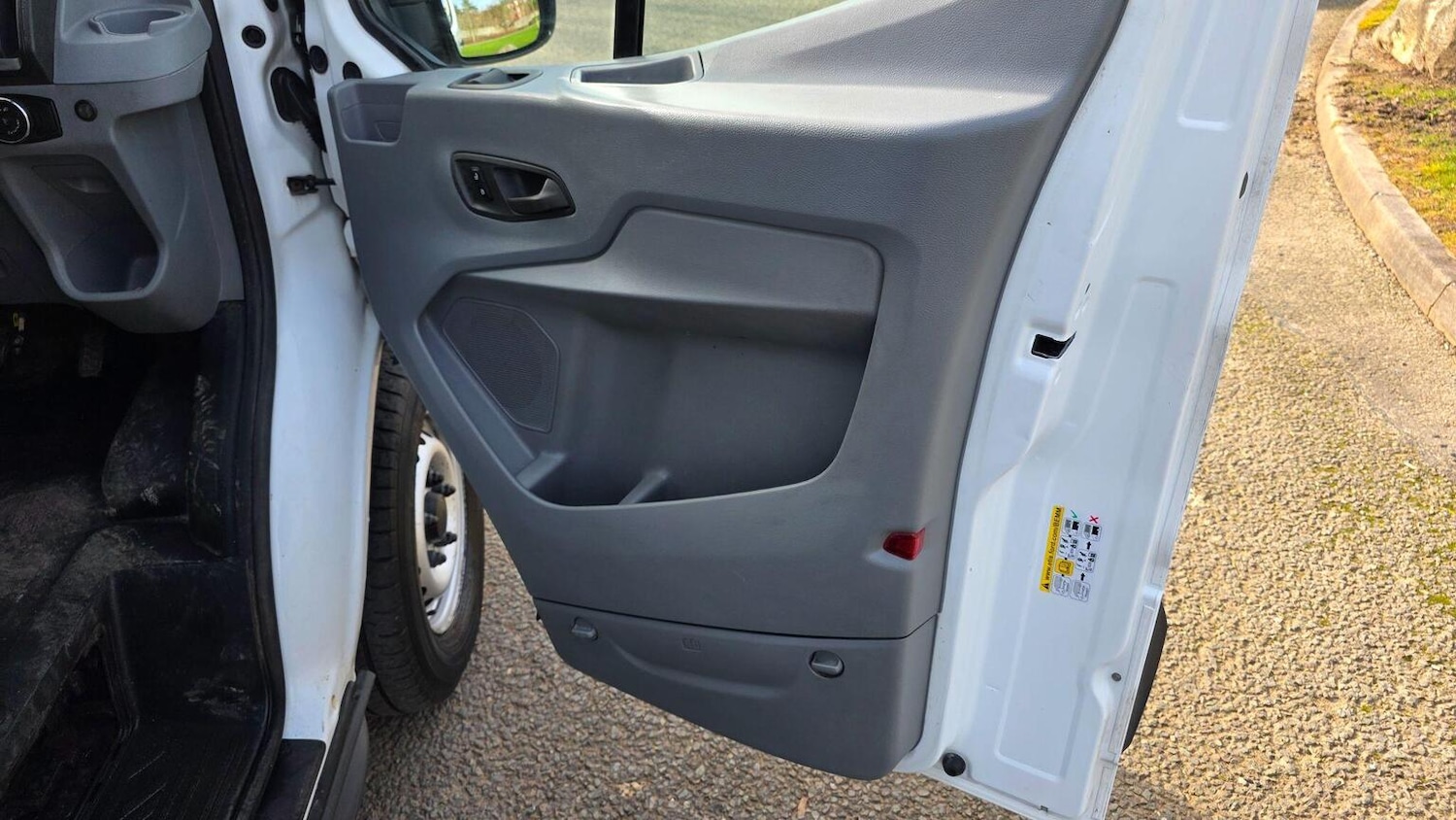 Used Ford Transit 2019 for sale - 77997321: Photo 32