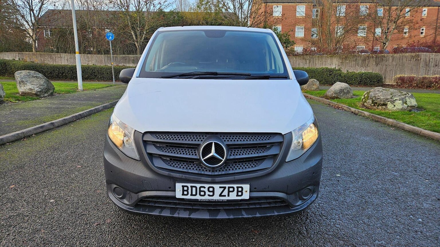 Used Mercedes-Benz Vito 2019 for sale - 77997322: Photo 2