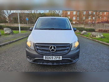 Used Mercedes-Benz Vito 2019 for sale - 77997322: Photo