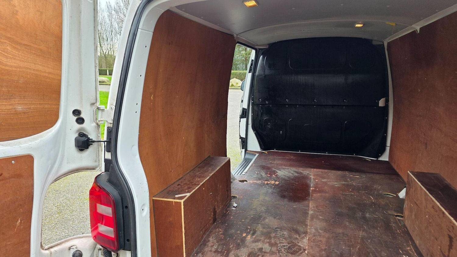 Used Volkswagen Transporter 2019 for sale - 77997315: Photo 11