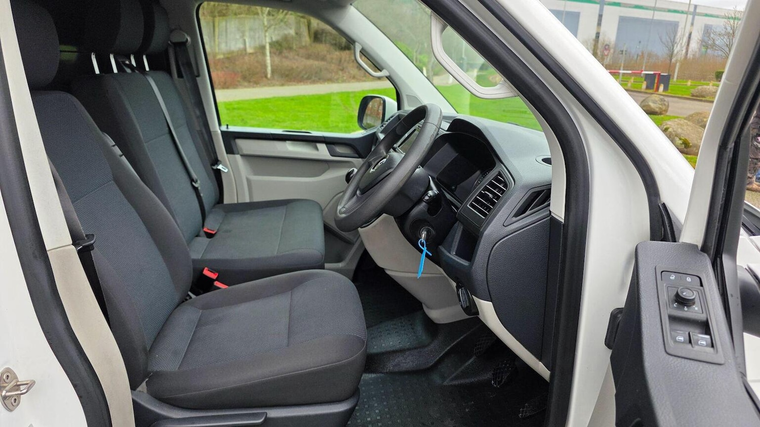 Used Volkswagen Transporter 2019 for sale - 77997315: Photo 23