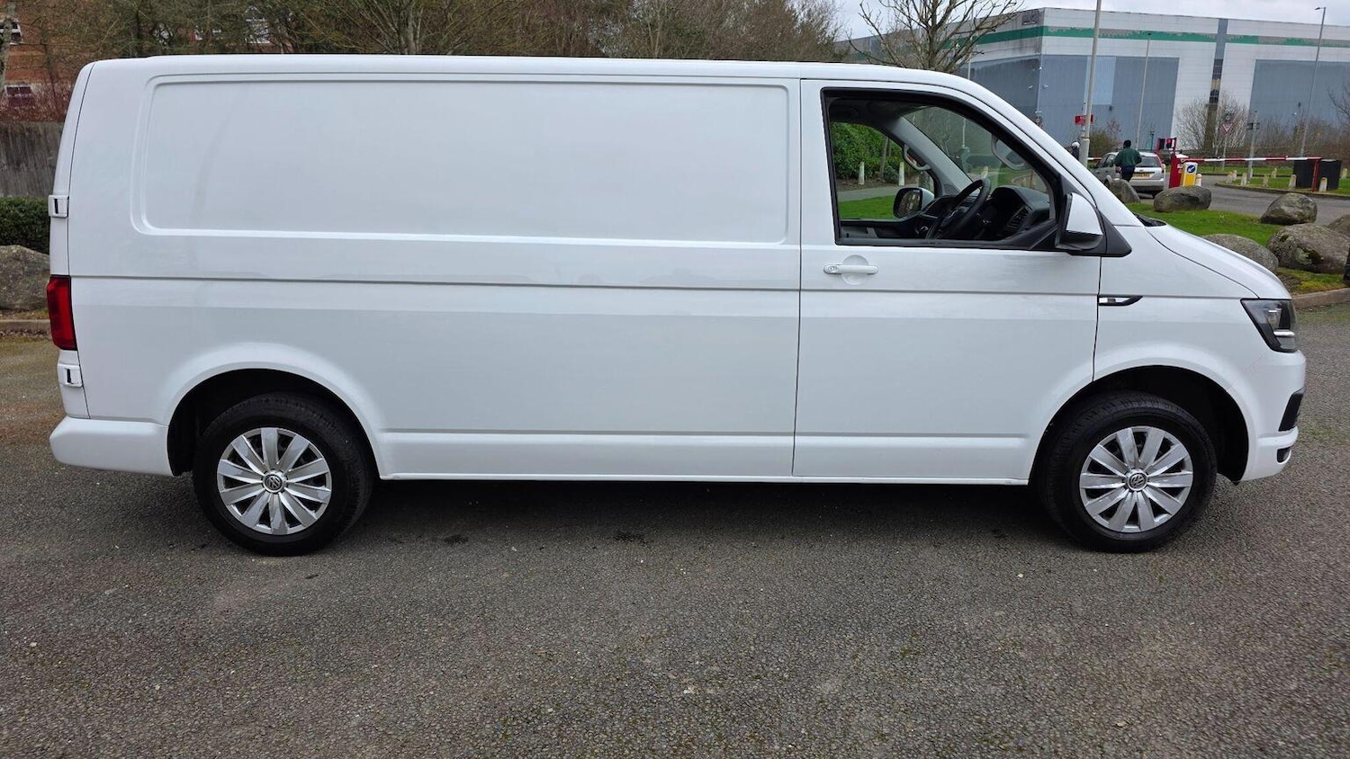 Used Volkswagen Transporter 2019 for sale - 77997315: Photo 8