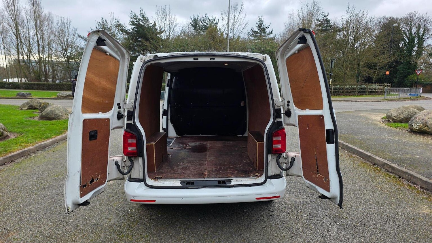 Used Volkswagen Transporter 2019 for sale - 77997315: Photo 9