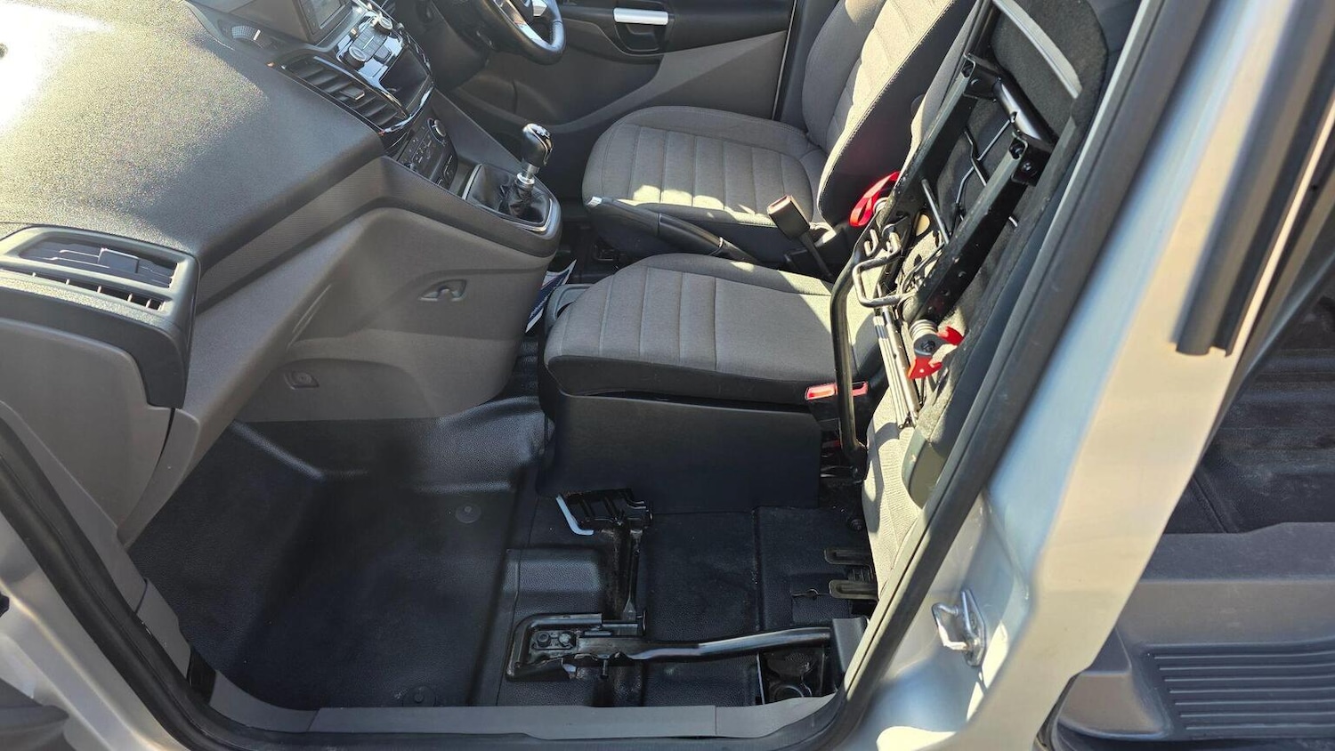 Used Ford Transit Connect 2019 for sale - 78206042: Photo 25