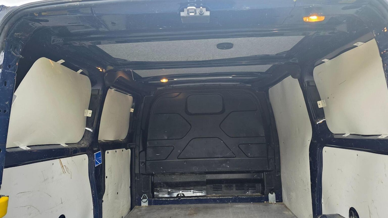 Used Ford Transit Custom 2018 for sale - 78206050: Photo 32