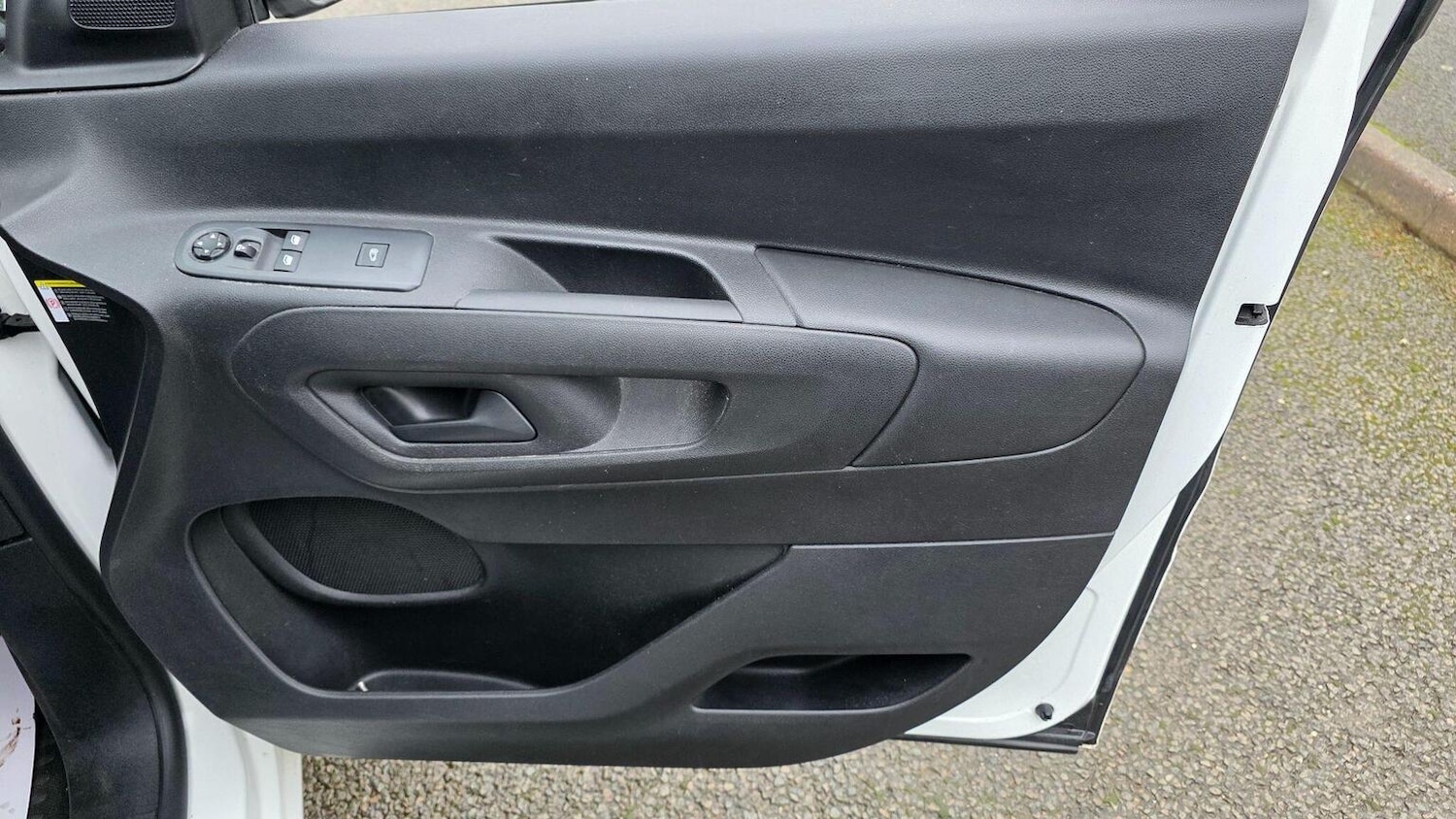 Used Citroen Berlingo 2022 for sale - 77997326: Photo 38