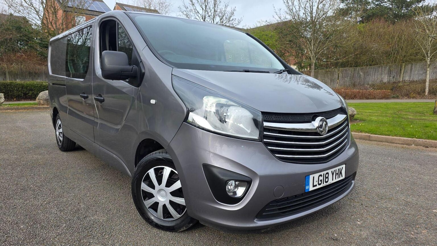 Used Vauxhall Vivaro 2018 for sale - 78206038: Photo 1