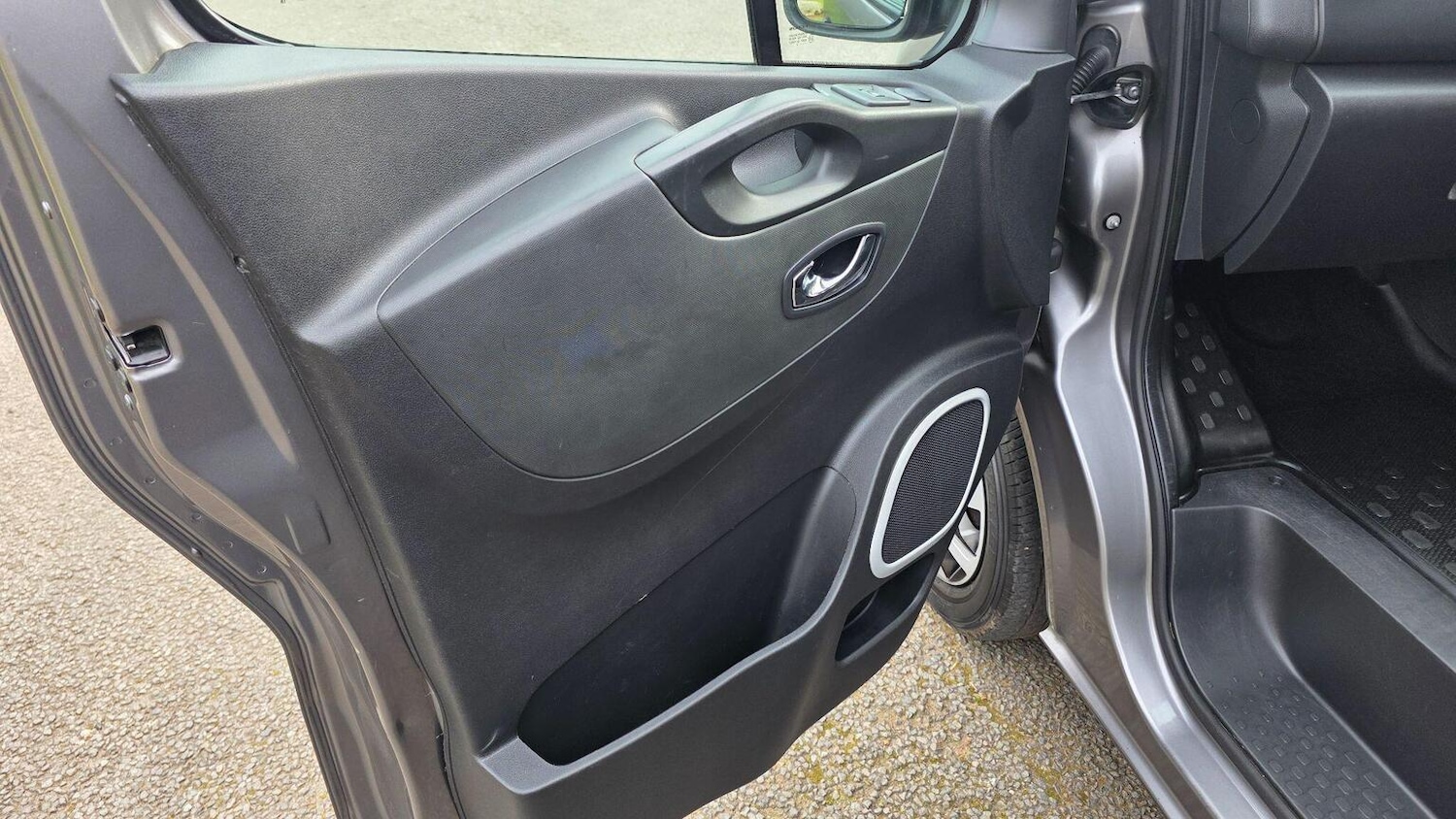 Used Vauxhall Vivaro 2018 for sale - 78206038: Photo 37