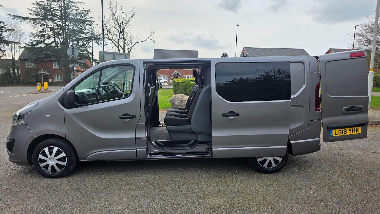 Used Vauxhall Vivaro 2018 for sale - 78206038: Photo 5