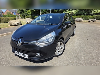 Used Renault Clio 2015 for sale - 79156536: Photo