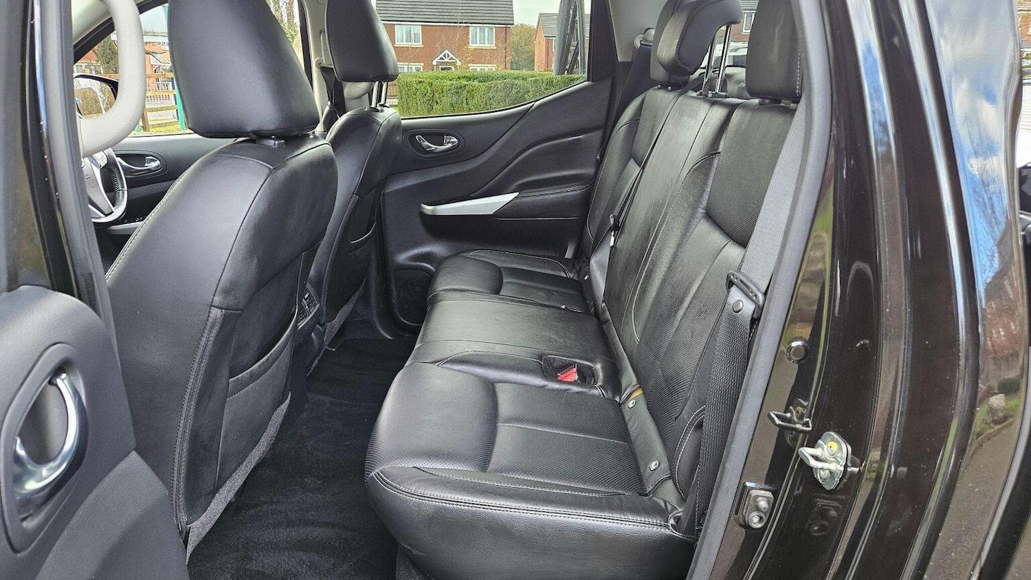 Used Nissan Navara 2021 for sale - 77997325: Photo 18