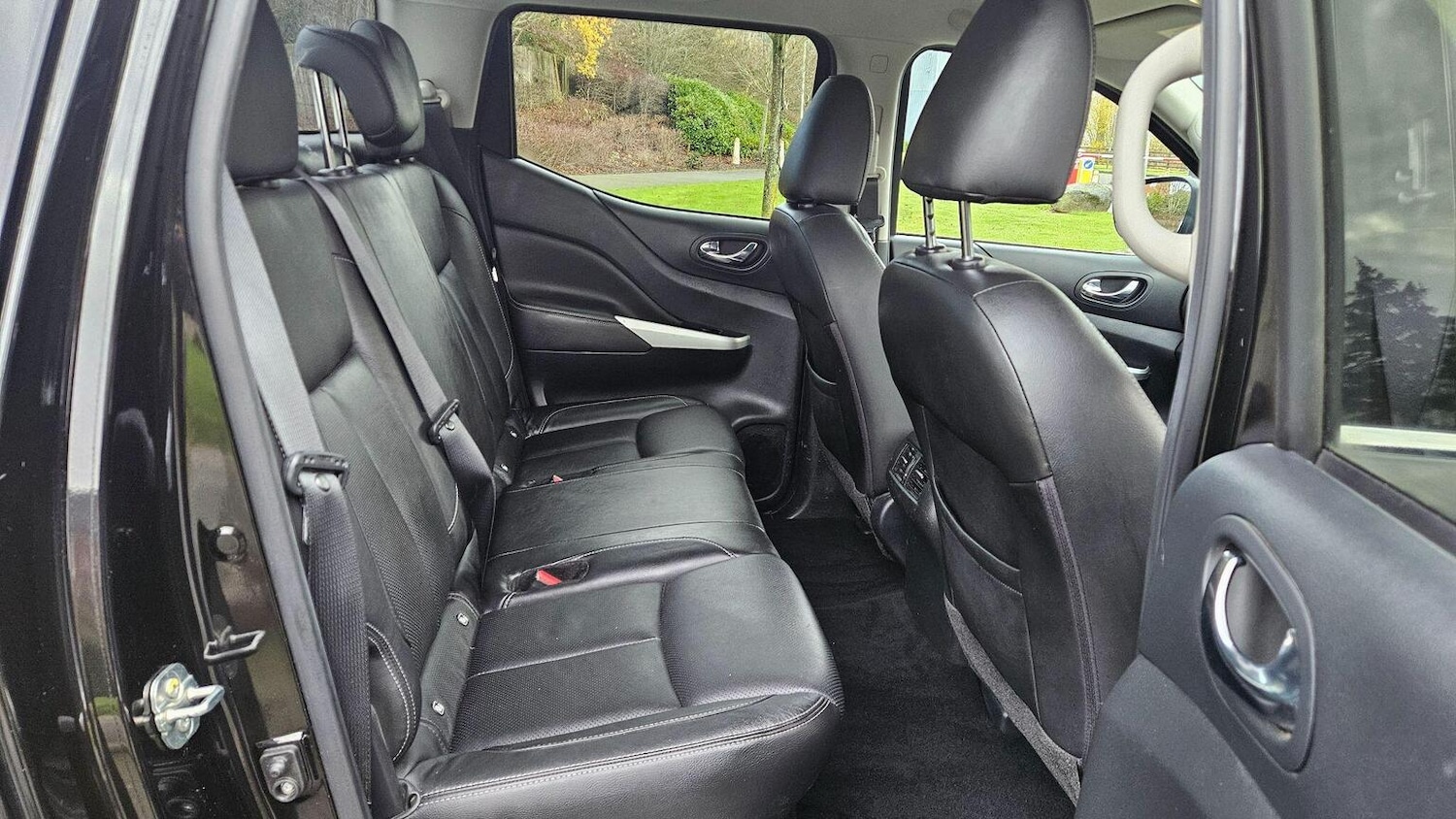 Used Nissan Navara 2021 for sale - 77997325: Photo 24