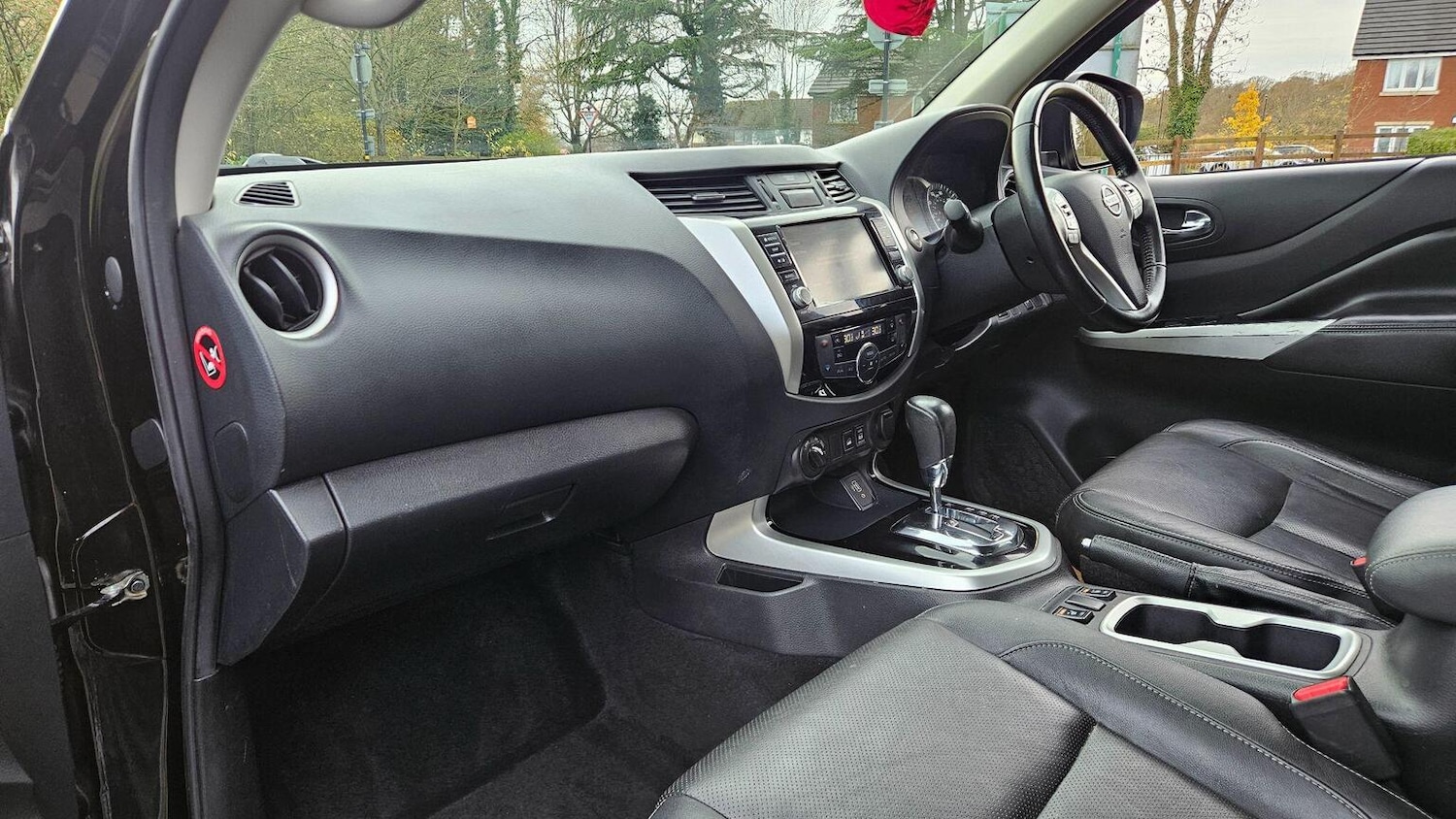 Used Nissan Navara 2021 for sale - 77997325: Photo 31