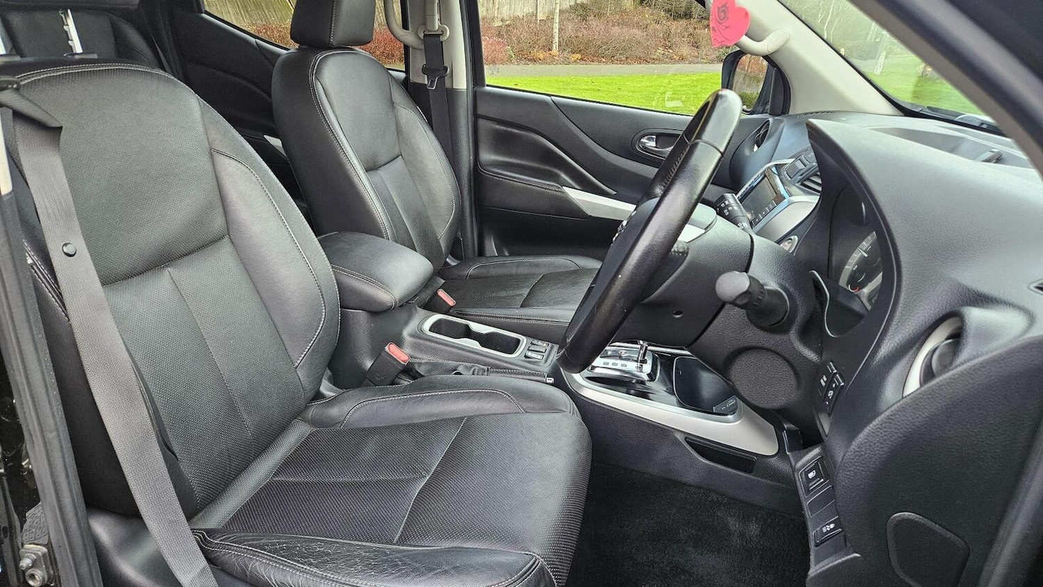 Used Nissan Navara 2021 for sale - 77997325: Photo 34