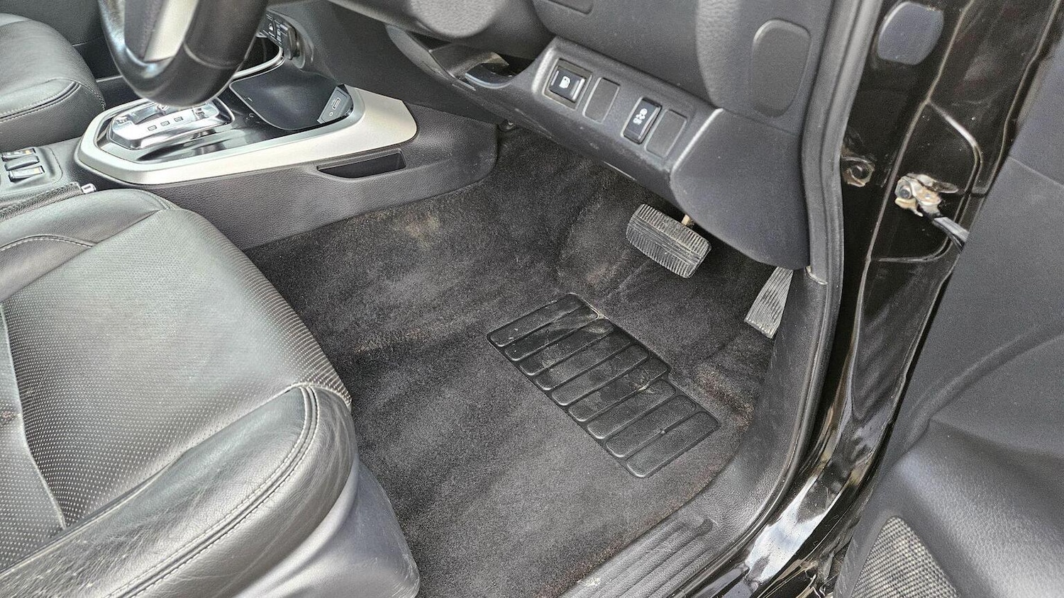 Used Nissan Navara 2021 for sale - 77997325: Photo 36