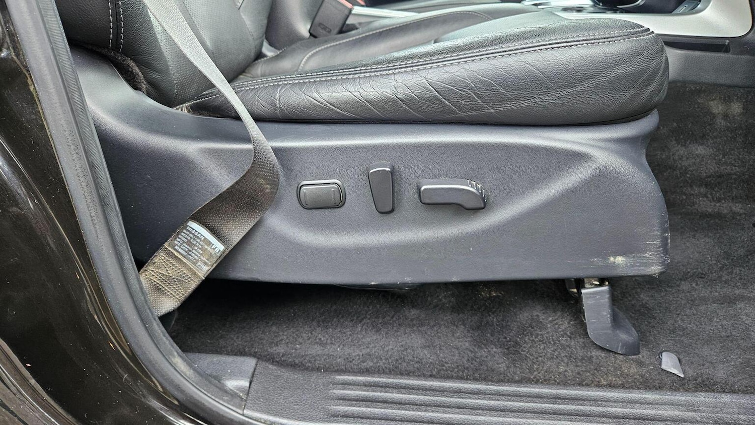 Used Nissan Navara 2021 for sale - 77997325: Photo 37