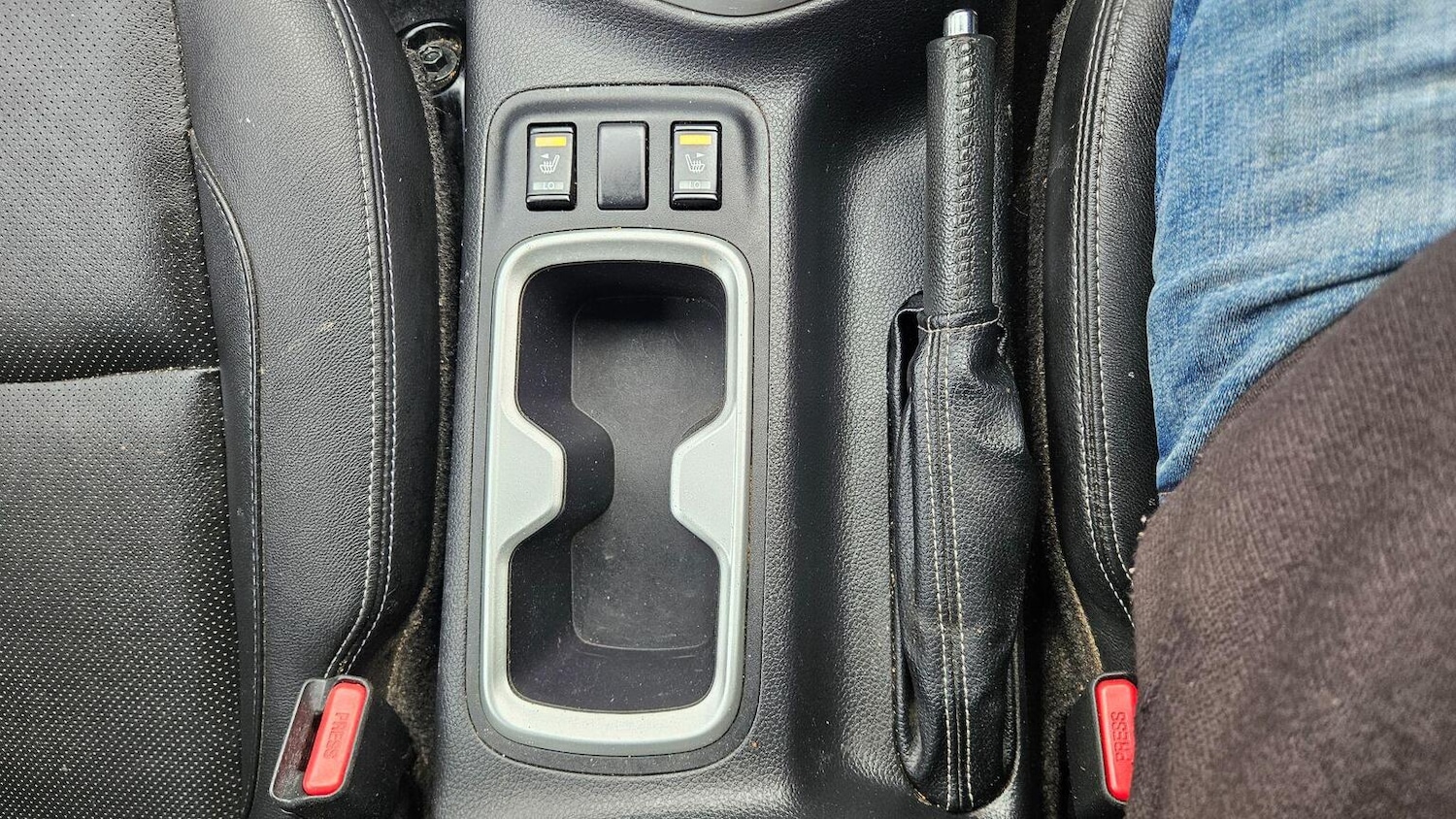 Used Nissan Navara 2021 for sale - 77997325: Photo 47