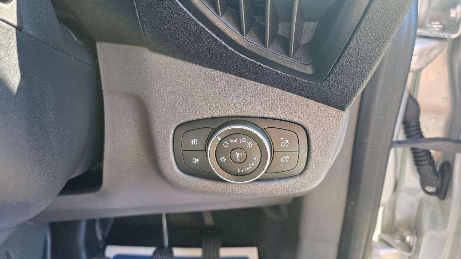 Used Ford Transit Connect 2019 for sale - 77997316: Photo 12