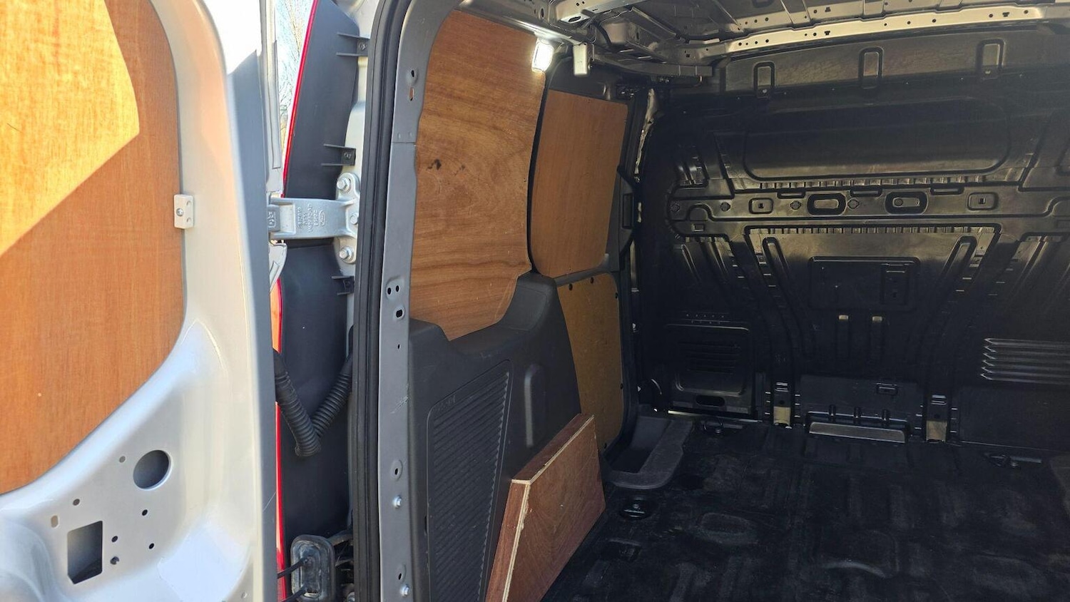 Used Ford Transit Connect 2019 for sale - 77997316: Photo 32