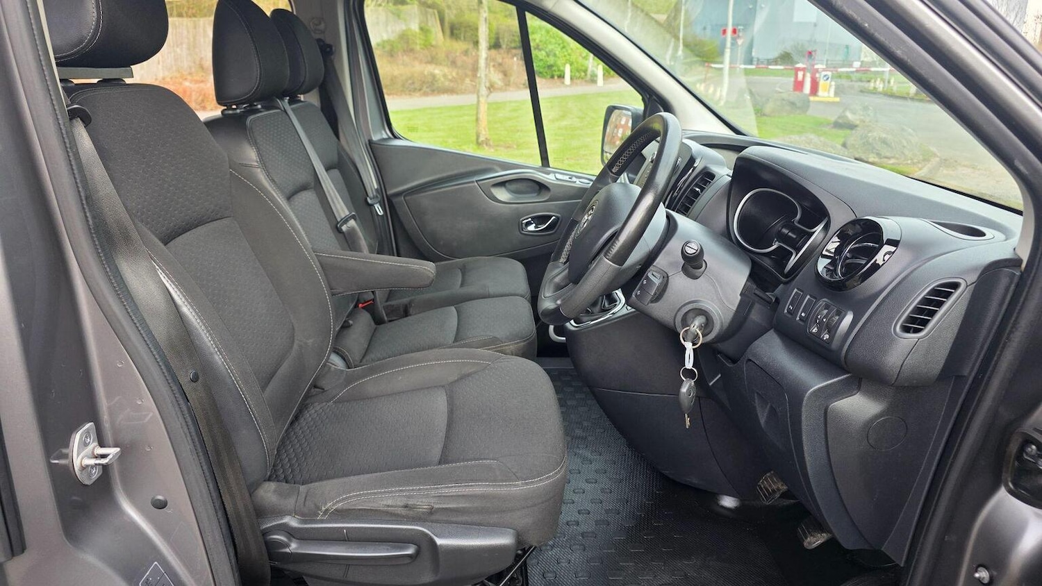 Used Vauxhall Vivaro 2018 for sale - 77997249: Photo 12