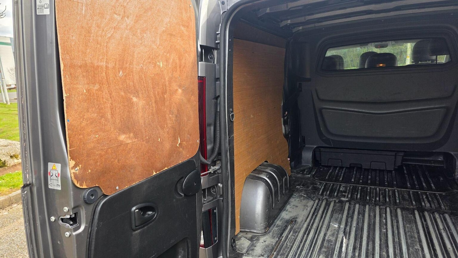 Used Vauxhall Vivaro 2018 for sale - 77997249: Photo 28