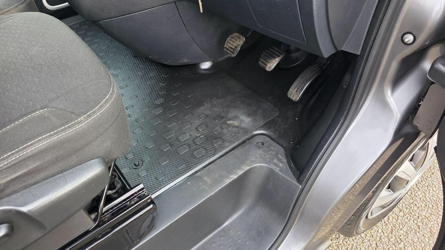 Used Vauxhall Vivaro 2018 for sale - 77997249: Photo 36