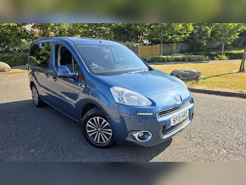 Used Peugeot Partner Tepee 2015 for sale - 79323934: Photo