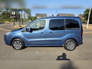 Used Peugeot Partner Tepee 2015 for sale - 79323934: Photo